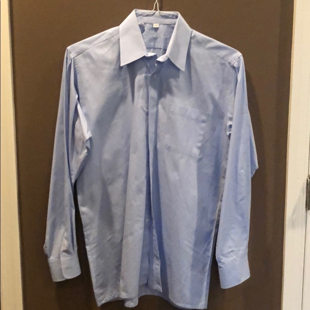 Emme Uno boy’s button down dress shirt.